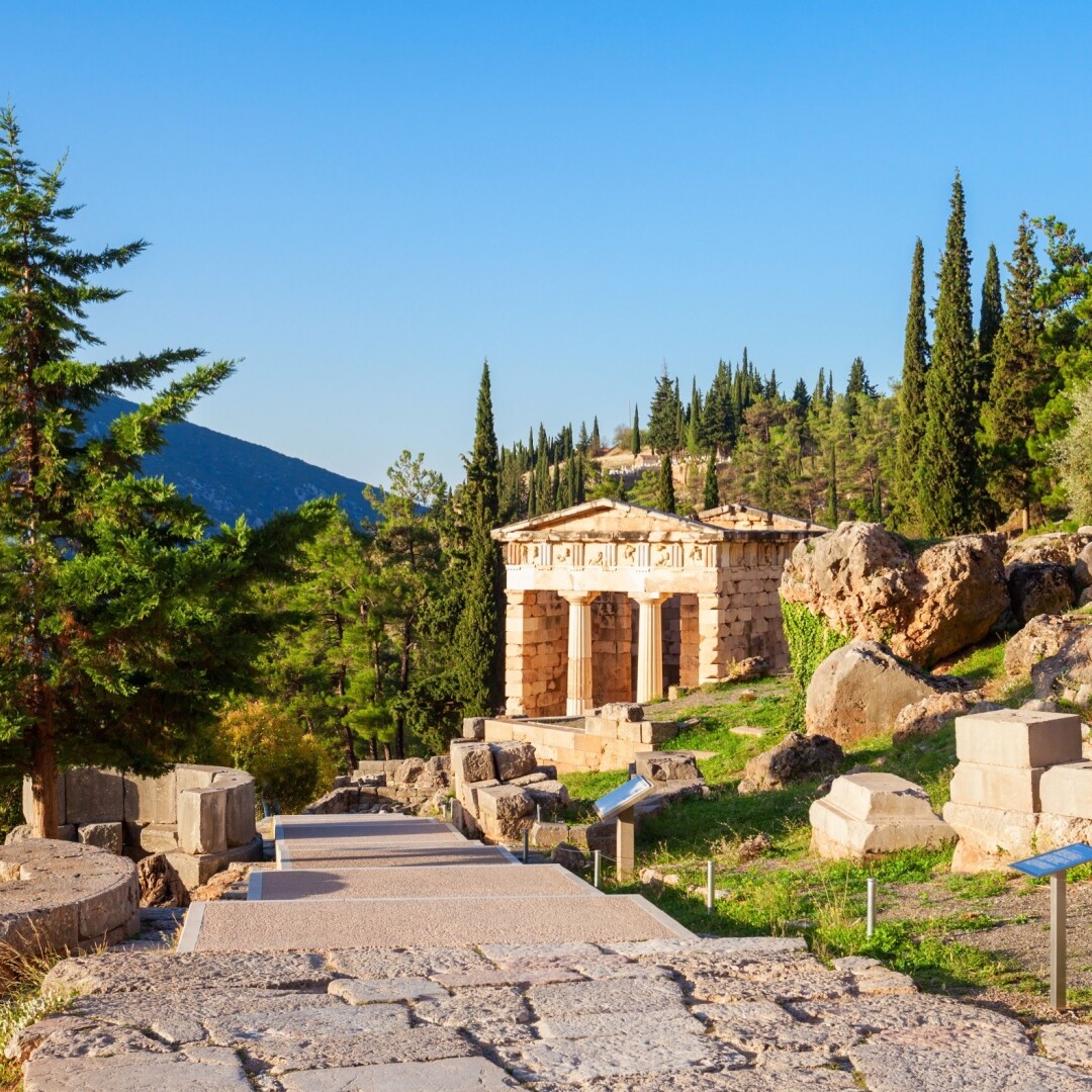 Delphi — The Oracle of Apollo: Prophecies That Shaped Empires